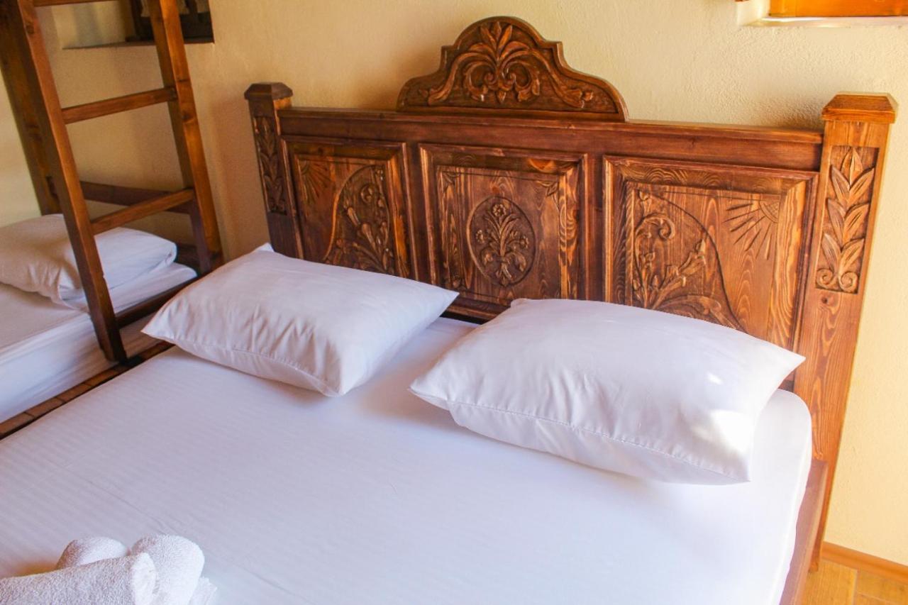 Silver Hill Guesthouse Гирокастра Экстерьер фото