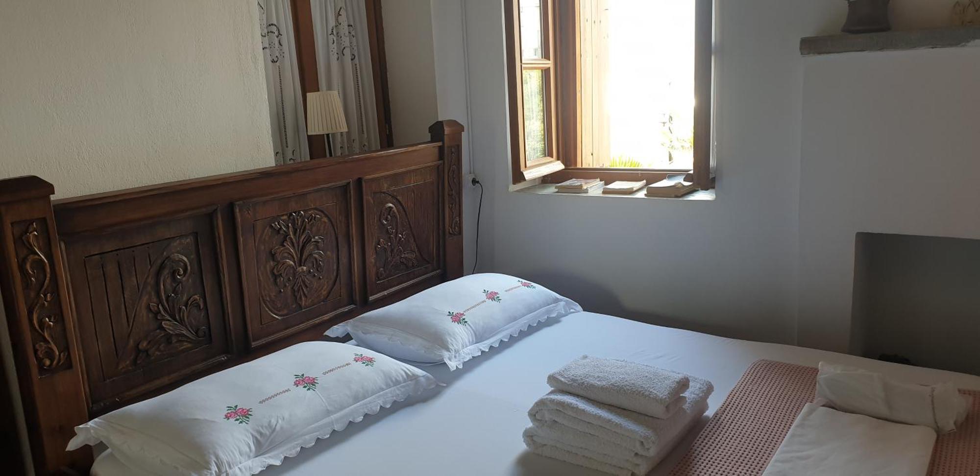 Silver Hill Guesthouse Гирокастра Номер фото