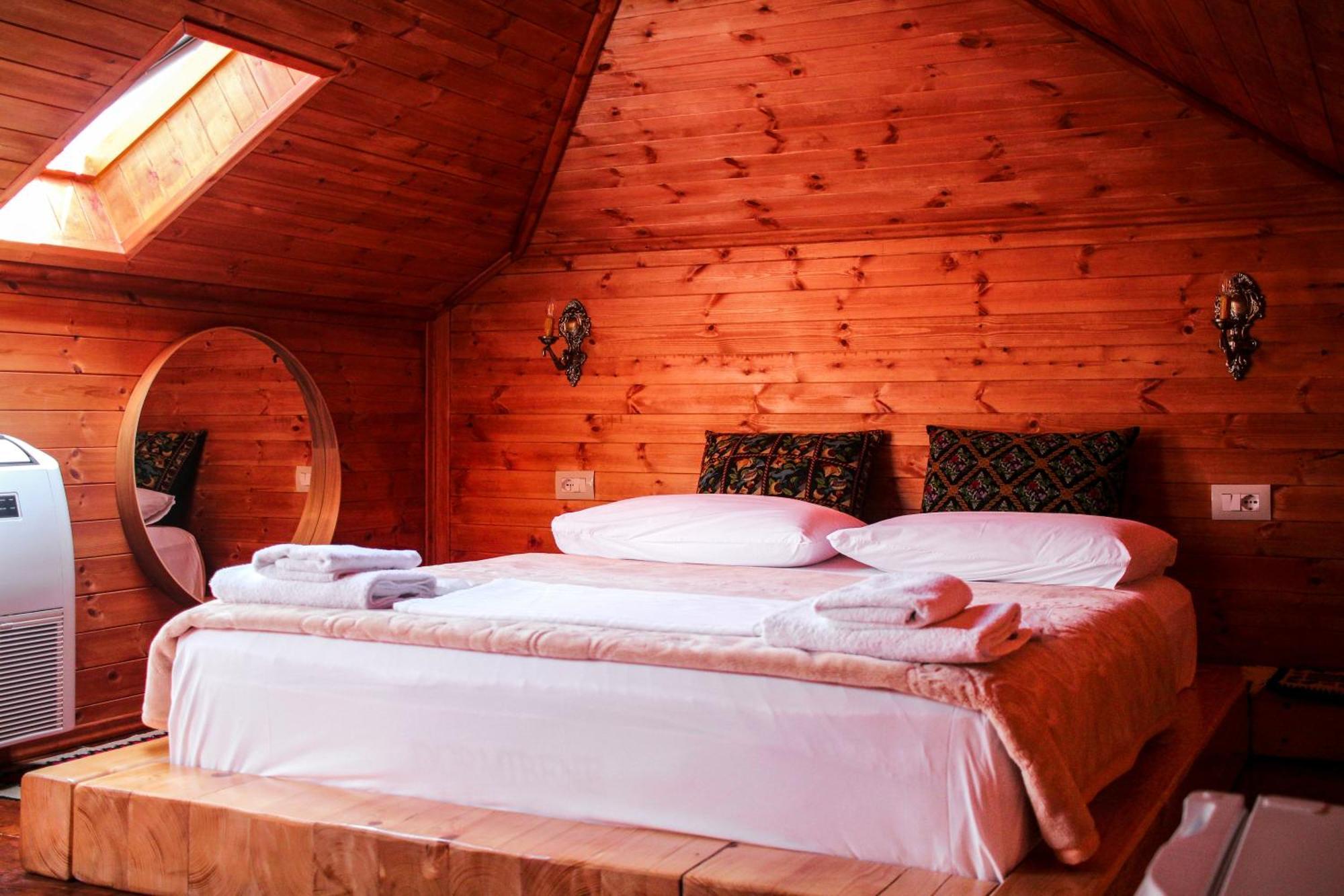 Silver Hill Guesthouse Гирокастра Экстерьер фото